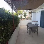 아파트 Il Corbezzolo 트로페아