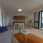 아파트 Il Corbezzolo 트로페아