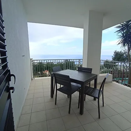 Il Corbezzolo Apartment *